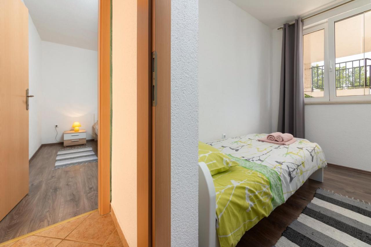 Apartments Oliva Poreč Eksteriør billede
