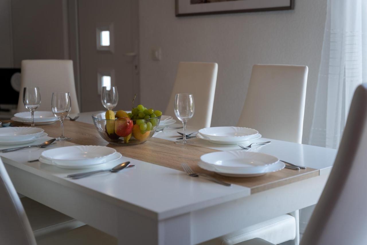 Apartments Oliva Poreč Eksteriør billede