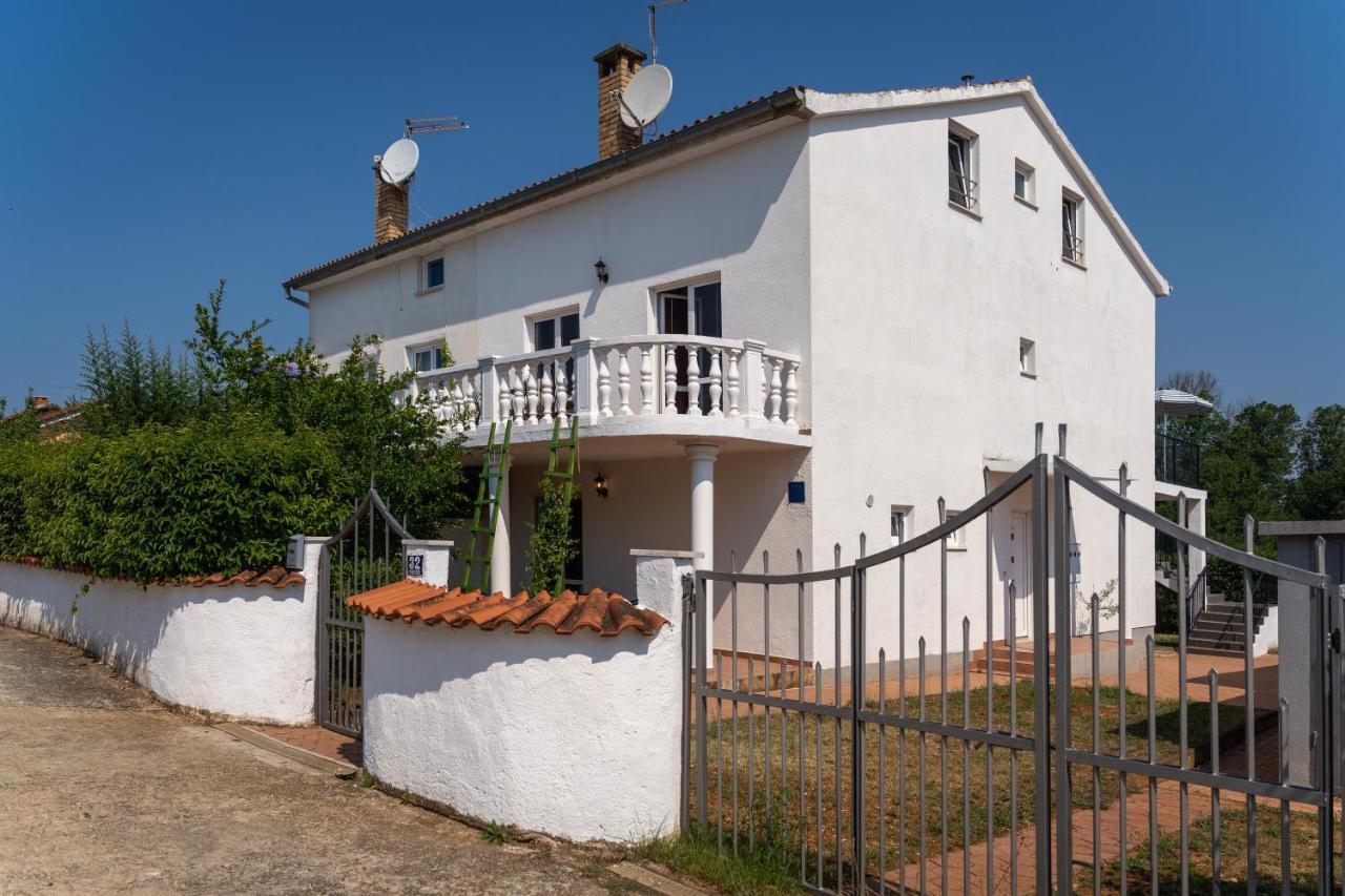 Apartments Oliva Poreč Eksteriør billede