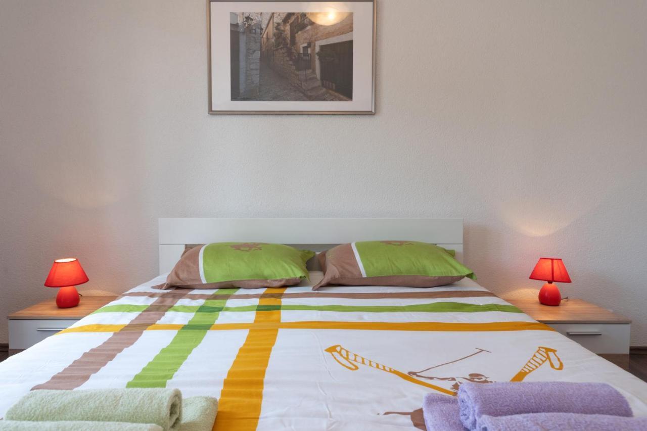 Apartments Oliva Poreč Eksteriør billede