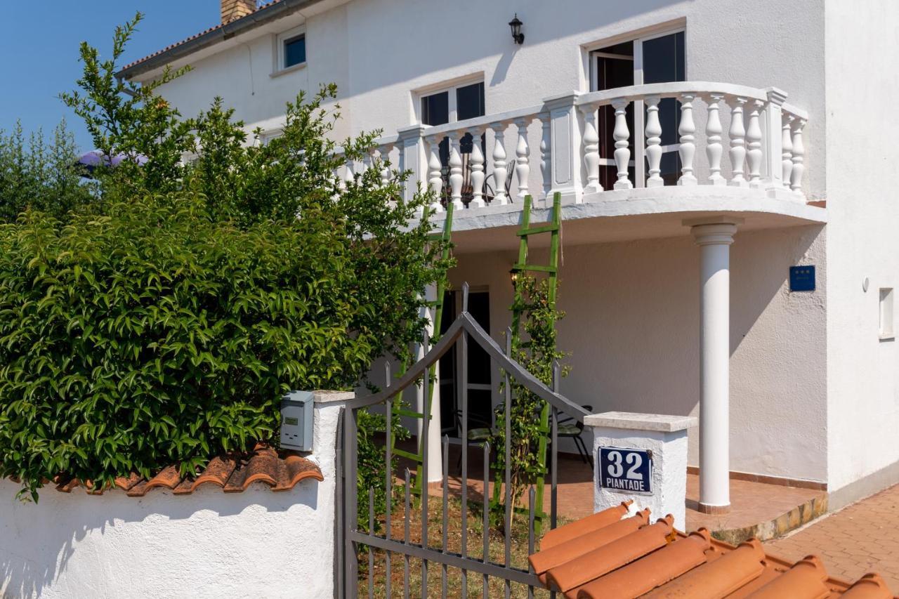 Apartments Oliva Poreč Eksteriør billede