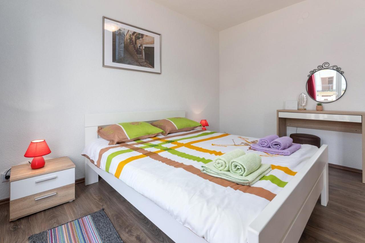 Apartments Oliva Poreč Eksteriør billede