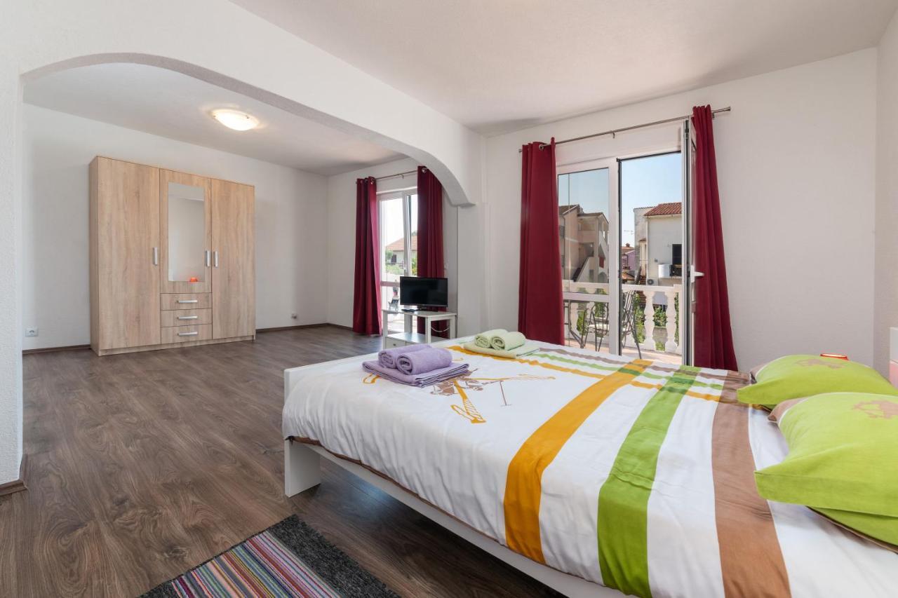 Apartments Oliva Poreč Eksteriør billede
